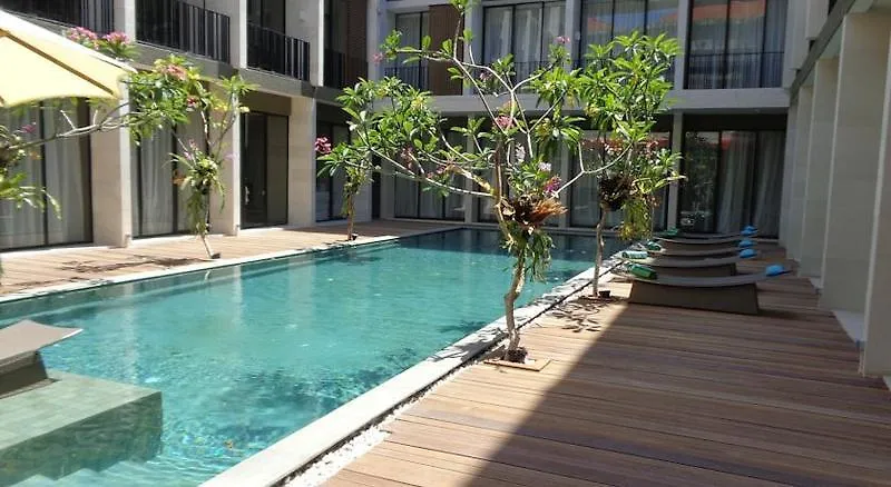 Hotel Terrace At Kuta Legian