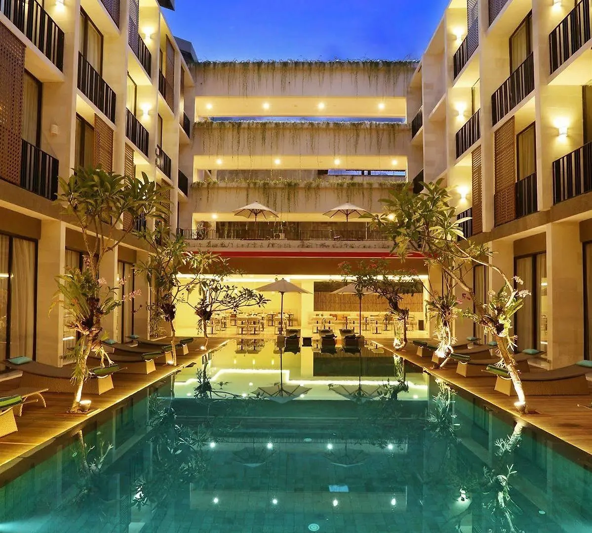 Hotel Terrace At Kuta Legian